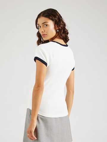 Tricou de la TOMMY HILFIGER pe alb