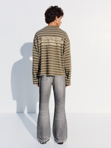Bershka Разкроени Дънки в сиво