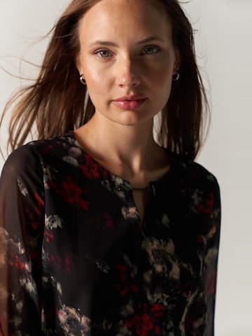 Camicia da donna di KOROSHI in nero