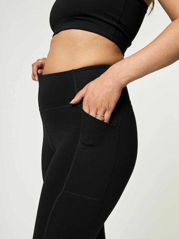 Girlfriend Collective Skinny Sportbroek in Zwart