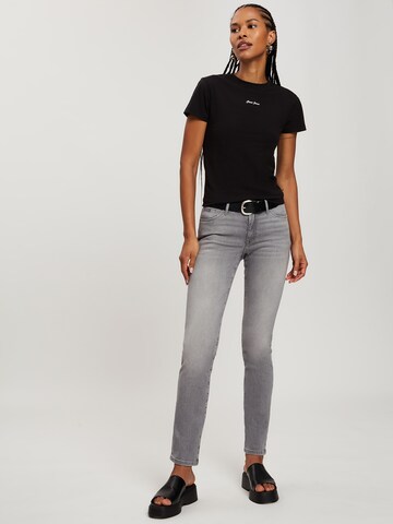 CROSS JEANS Slimfit Jeans 'Anya' in Grau