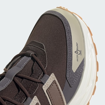 ADIDAS SPORTSWEAR - Zapatillas deportivas bajas 'Adistar ATR' en marrón
