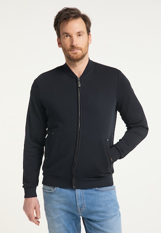 DreiMaster Vintage Zip-Up Hoodie in Black: front