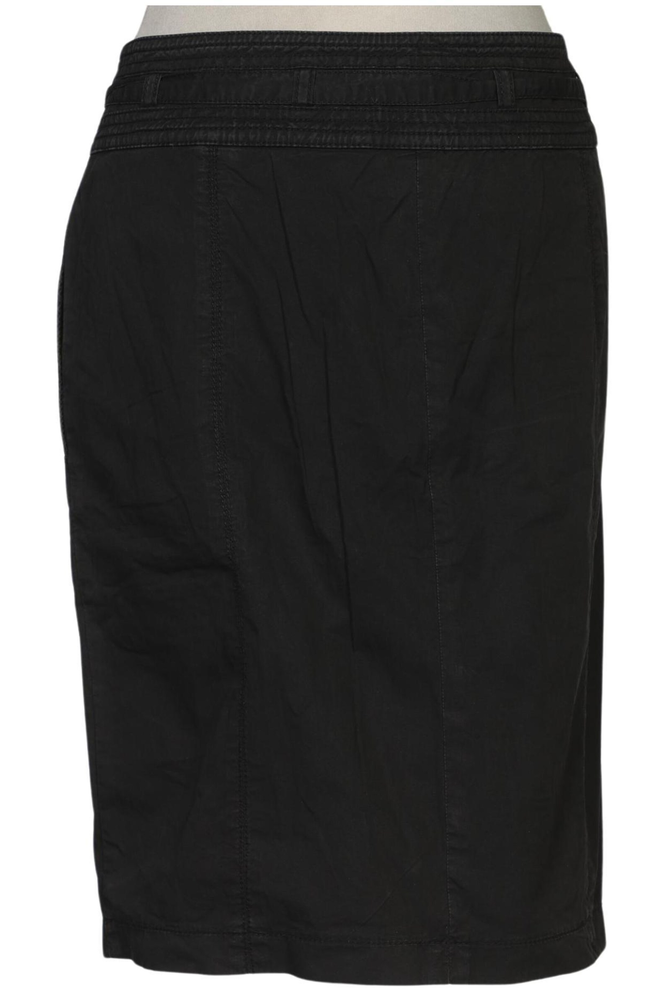 Armani Jeans Skirt in XXL in Black
