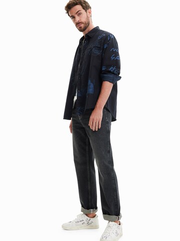 juoda Desigual Patogus modelis Marškiniai 'CAM ISLAND'