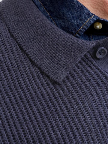 JACK & JONES Svetr 'JJPANNEL' – modrá