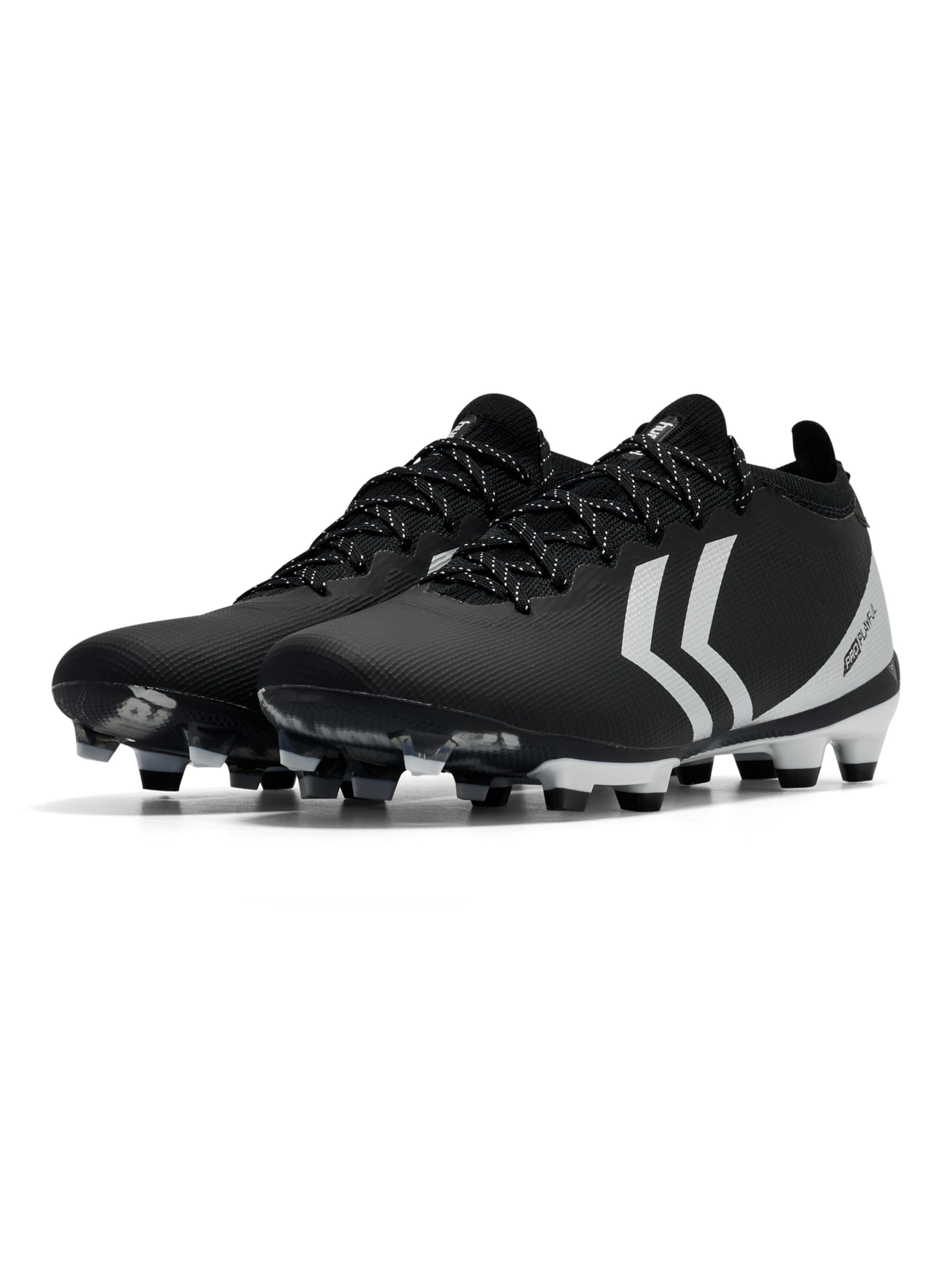 Hummel Fußballschuh in Schwarz