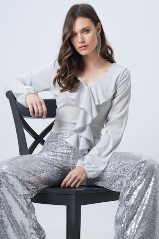Camicia da donna di Trend Alaçatı Stili in grigio: frontale