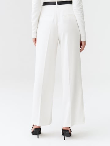 TATUUM Loose fit Pleat-front trousers 'MASDA' in White