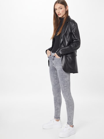 Skinny Jean 'Blush' ONLY en gris