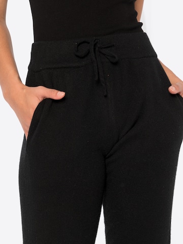 Davida Cashmere - Tapered Pantalón en negro