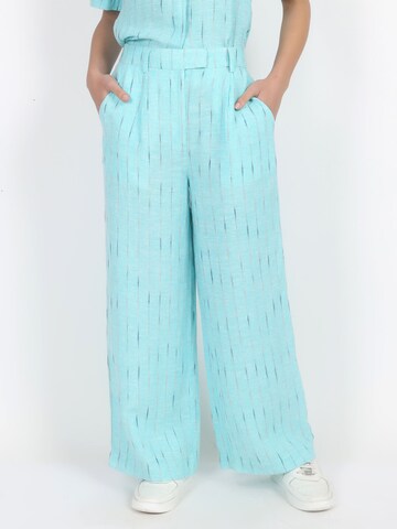 VICCI Germany Wide leg Pants in Blue: front