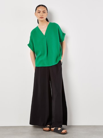 Chemisier Apricot en vert