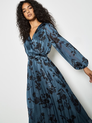 Apricot Jurk in Blauw