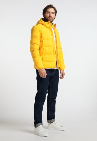 ICEBOUND Weatherproof jacket in Yellow