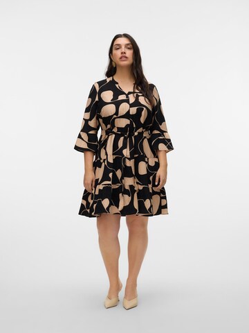 Robe-chemise 'VERA' Vero Moda Curve en noir : devant