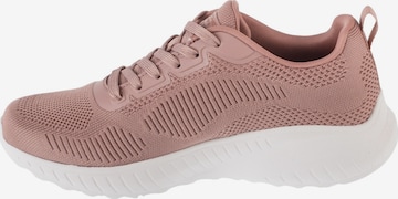 Baskets basses 'Skechers Bobs Squad Chaos - Face Off' SKECHERS en rose : devant