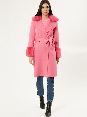 Influencer Ανοιξιάτικο και φθινοπωρινό παλτό σε ροζ