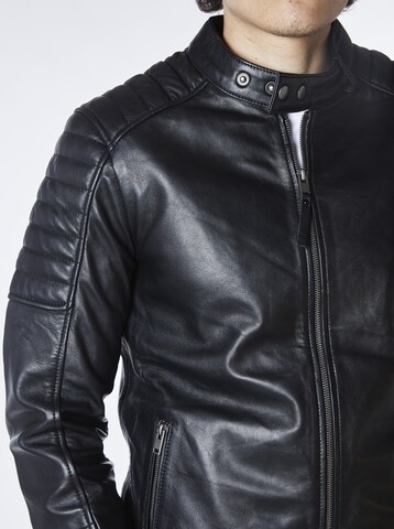 Bolongaro Trevor Between-season jacket 'Quilted Racer' in Black