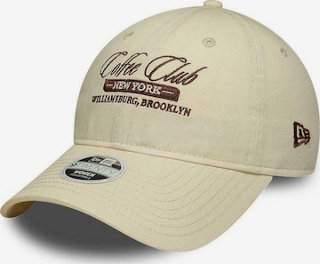 NEW ERA Cap 'CAFE SLOGAN 9TWENTY' in Beige: Vorderseite