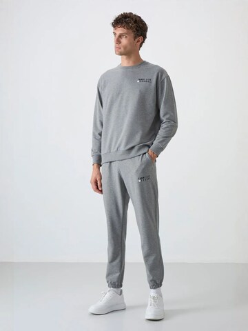 Survêtement Tommy Life en gris