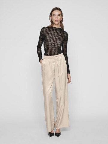 Regular Pantalon VILA en gris
