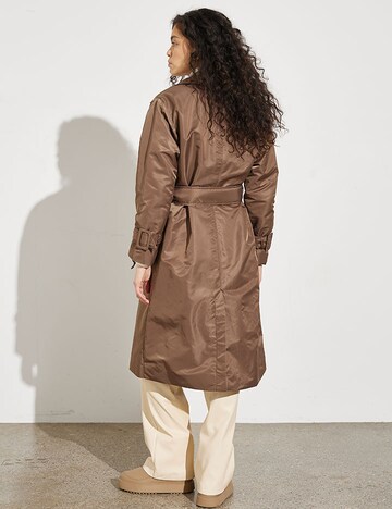 Manteau mi-saison 'Deela' mbym en marron