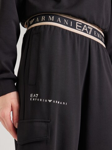 EA7 Emporio Armani Tapered Hose in Schwarz