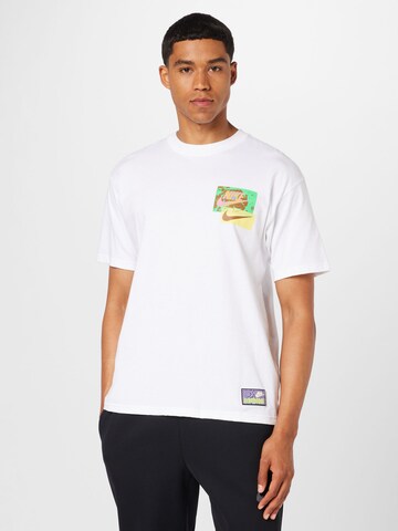 Tricou de la Nike Sportswear pe alb: față