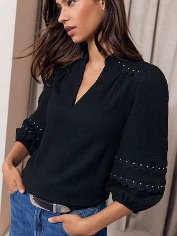 Lipsy Blouse in Zwart