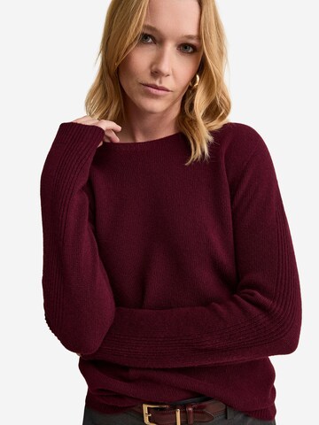 Il Lanificio Sweater in Red: front