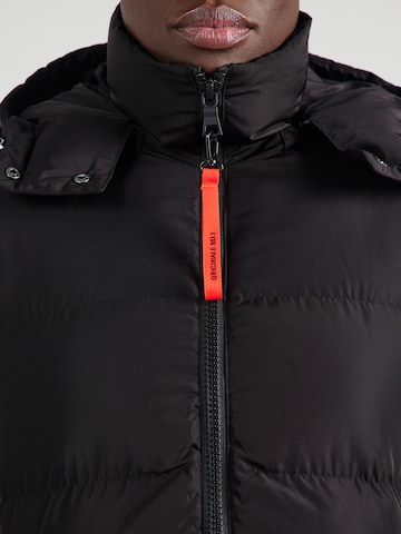 Cappotto invernale di No. 1 Como in nero