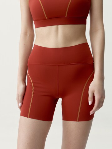 Born Skinny Workout Pants 'Brone' in Red: front