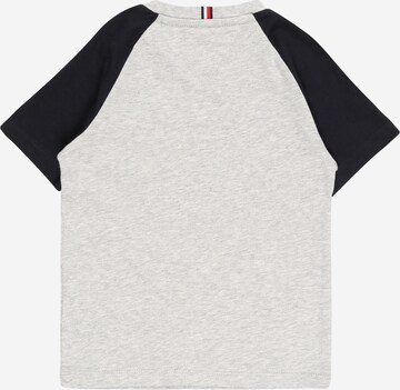 Maglietta di TOMMY HILFIGER in grigio