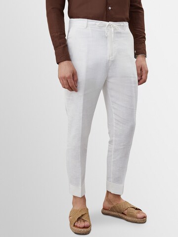 Antioch Trousers with creases in Beige: front