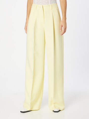 Wide leg Pantaloni con piega frontale 'Tracy' di Nasty Gal in giallo: frontale