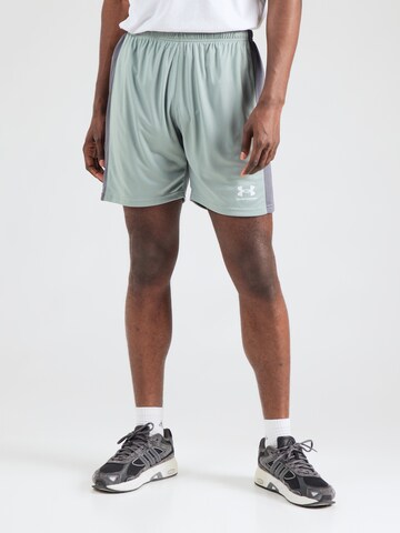 regular Pantaloni sportivi 'Challenger' di UNDER ARMOUR in verde: frontale