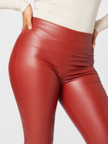 ONLY Carmakoma Skinny Leggings 'Hanna' i brun