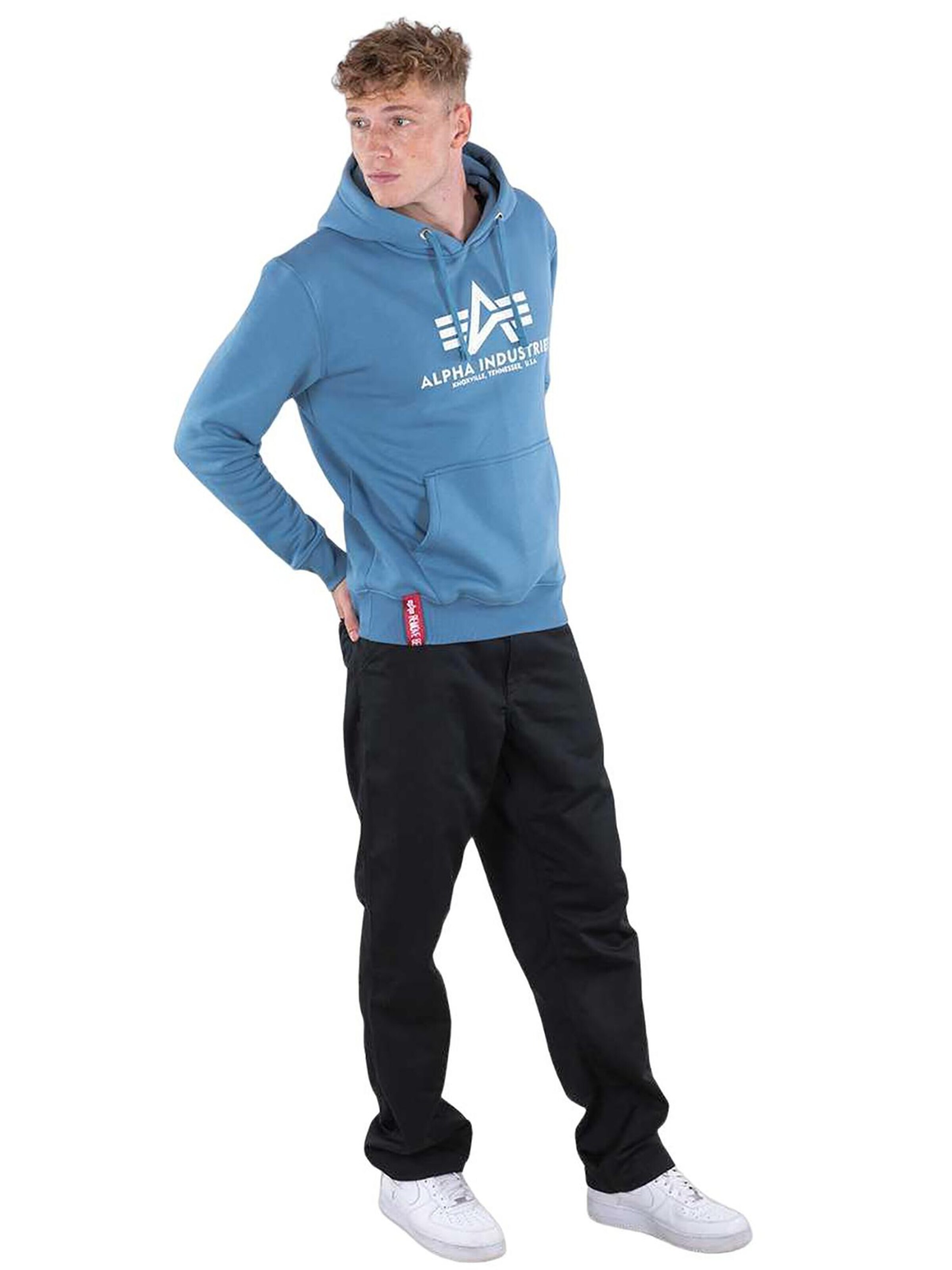 ALPHA INDUSTRIES Sweatshirt 'Basic' in Blue