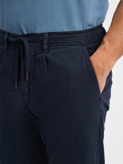 Lindbergh Chino Pants in marine blue, Item view