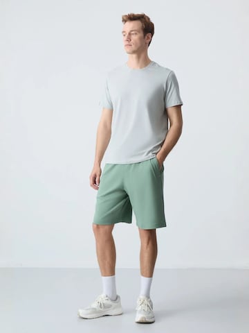 Tommy Life Regular Shorts in Grün