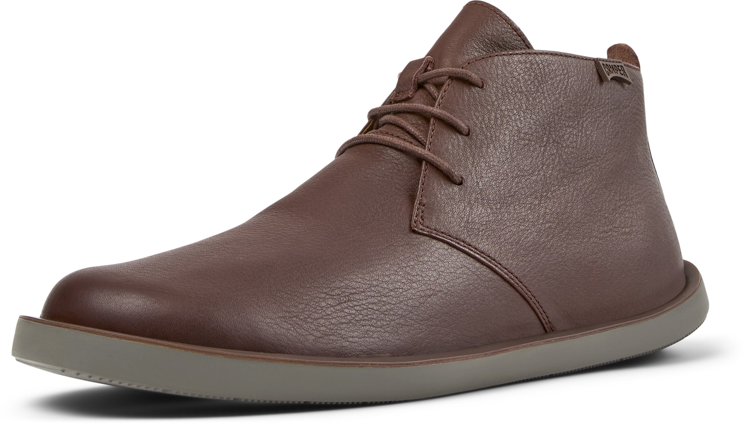 CAMPER Chukka boots 'Wagon' in Brown: front