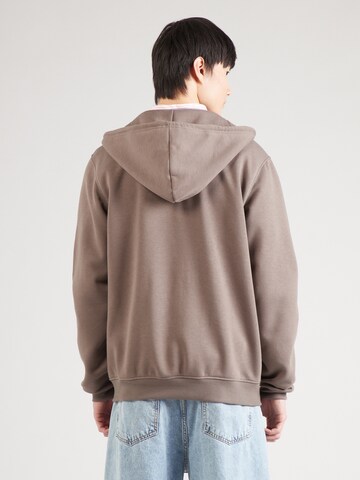 ABOUT YOU - Sudadera con cremallera 'Gino' en marrón