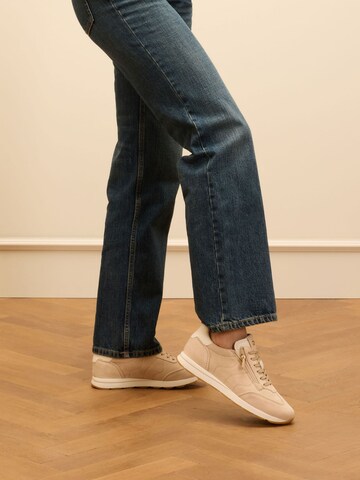 Baskets basses no stress en beige