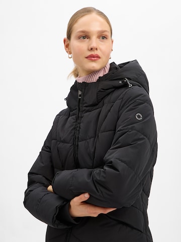 Marie Lund Tussenmantel in Zwart