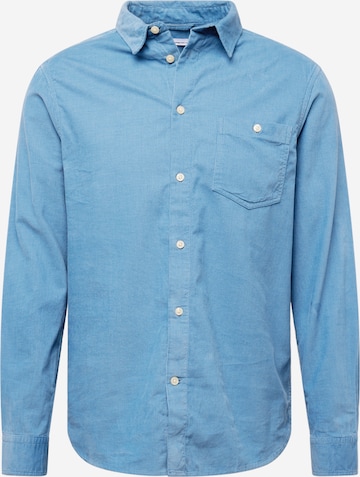 KnowledgeCotton Apparel Regular fit Button Up Shirt in Blue: front