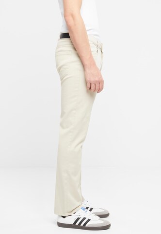 Urban Classics Slimfit Jeans in Beige