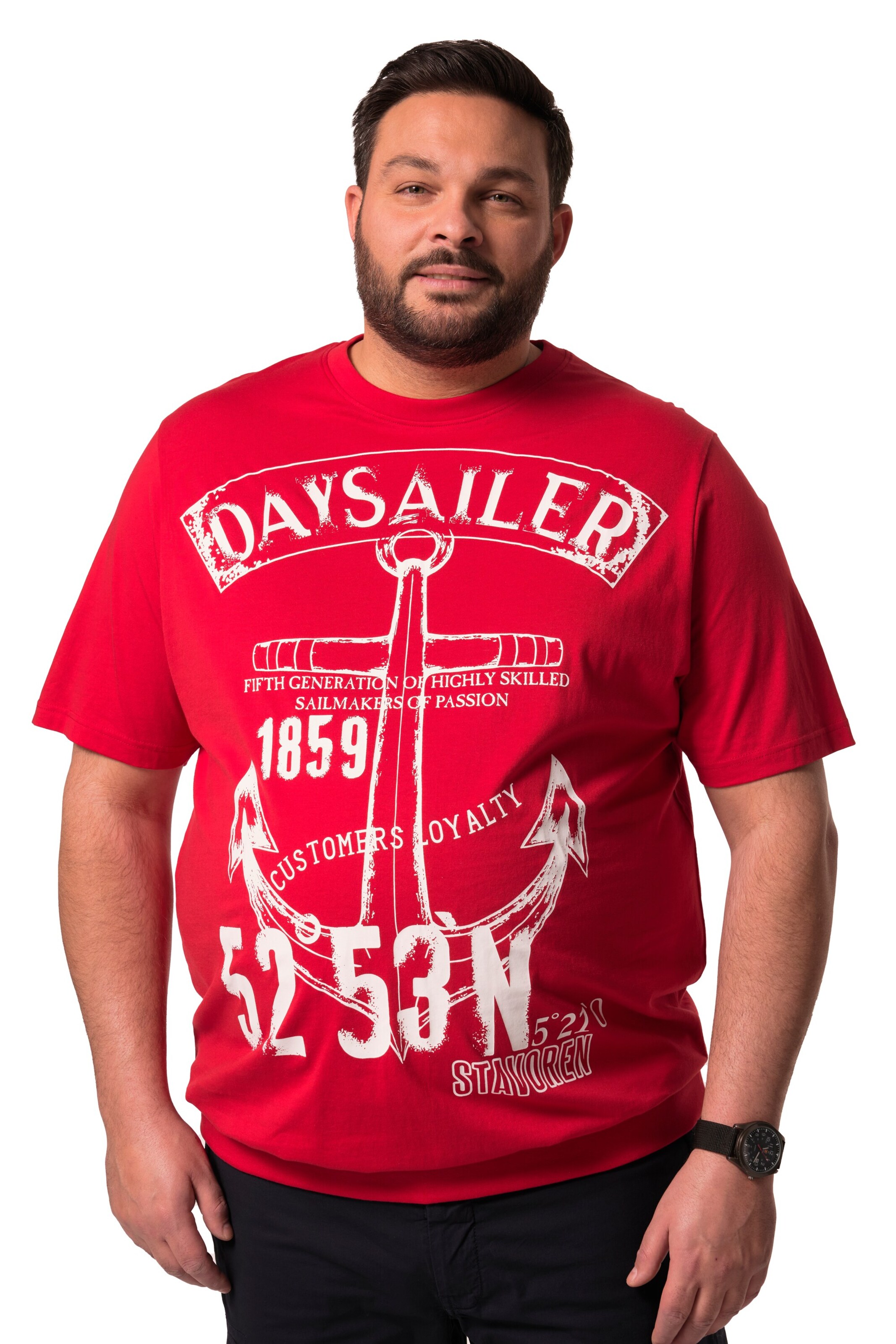 Men Plus Shirt in Red: front