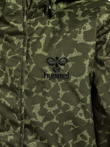 Veste de sport Hummel en vert