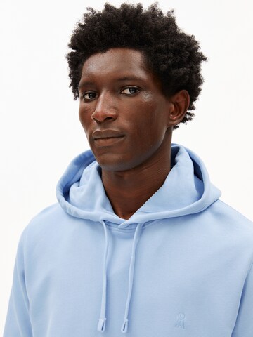 ARMEDANGELS Sweatshirt 'PAARLO LOOP' in Blau